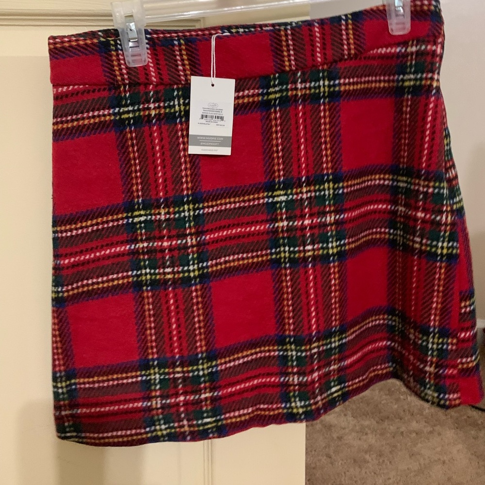 NWT Plaid skirt